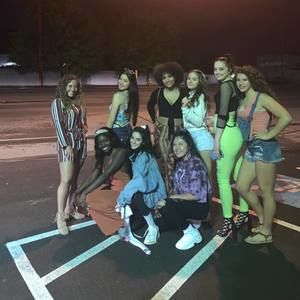 Meet your Posher, Lynsey